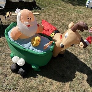 Rare Gemmy CHRISTMAS Animated Scrubbing Bath Hot Tub SANTA‎ REINDEER  inflatable